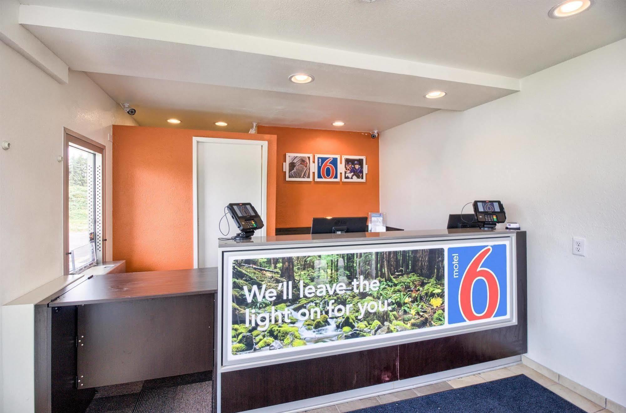 Motel 6-Everett, Wa - South Wintermutes Corner Exterior photo