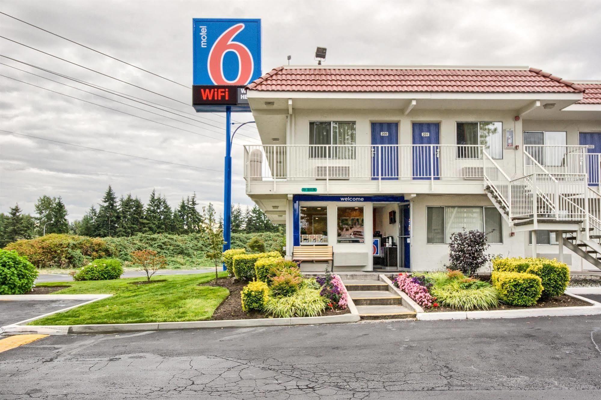 Motel 6-Everett, Wa - South Wintermutes Corner Exterior photo